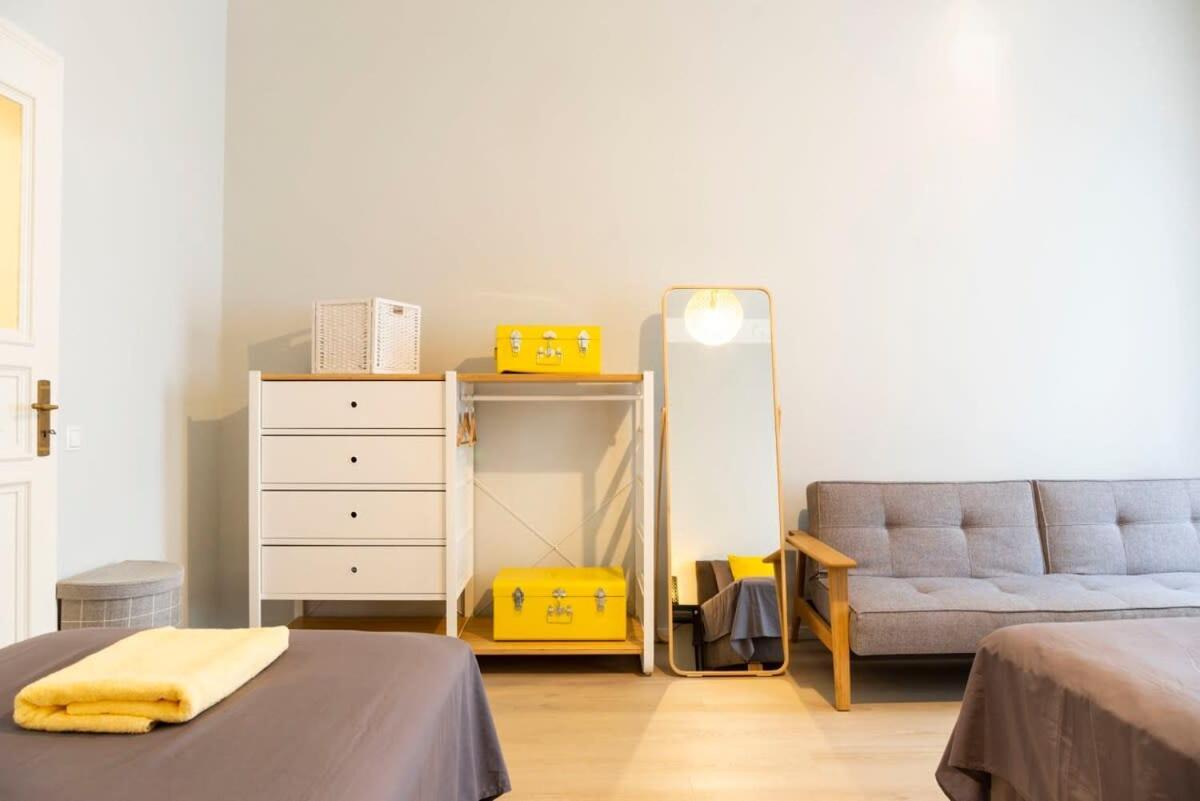 Appartement Two Br And Two Bth Self Checkin Street Parking *