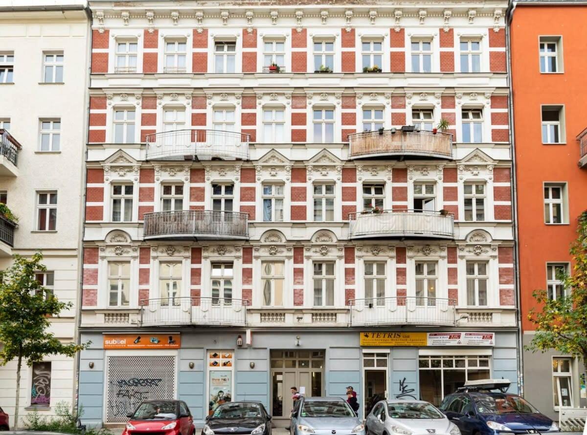 Two Br And Two Bth Self Checkin Street Parking Appartement